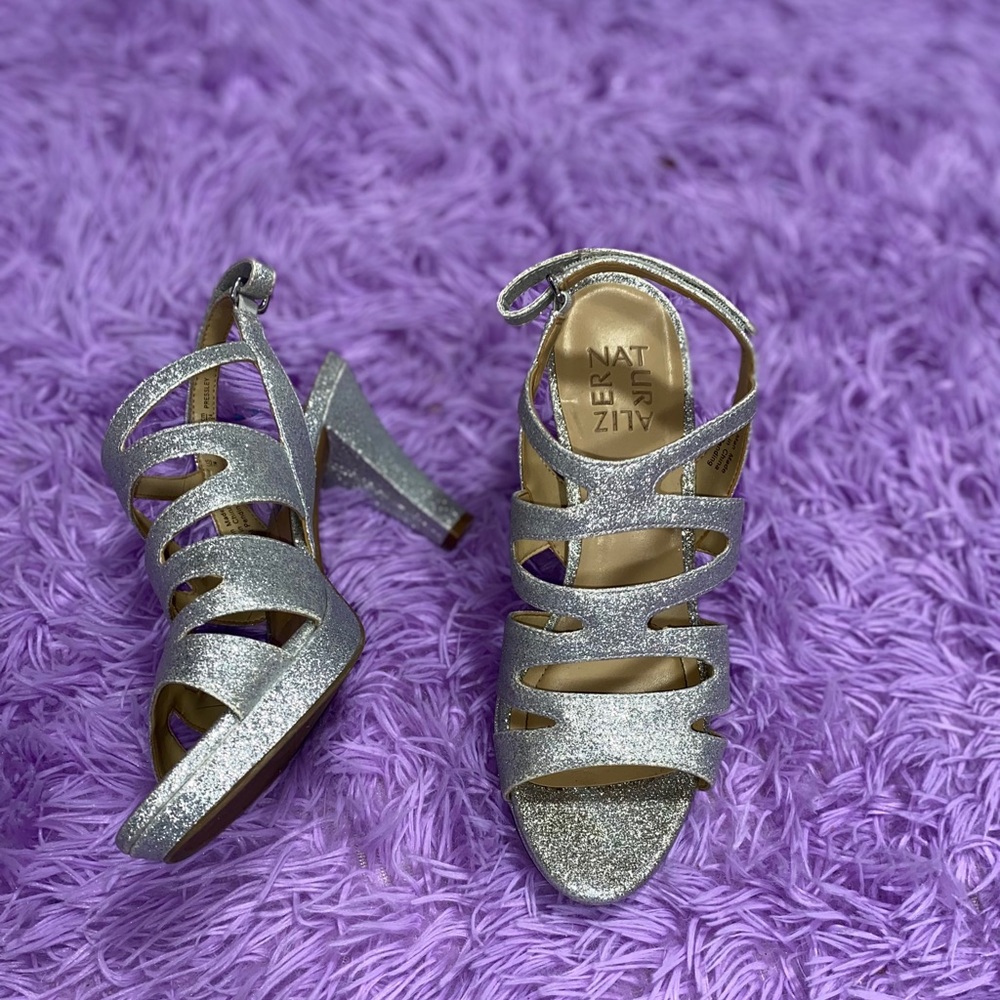 Size 7 Naturalizer Silver Heels